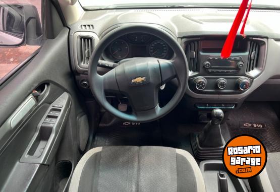 Camionetas - Chevrolet S10 Ls 4x2 2019 Diesel 103000Km - En Venta