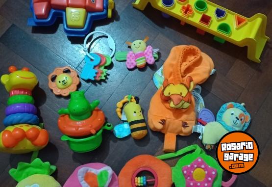 Artculos para beb - Pack de 11 Juguetes 1era Infancia - En Venta