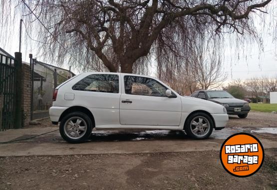 Autos - Volkswagen Gol GL 1.6 1997 Nafta 246000Km - En Venta