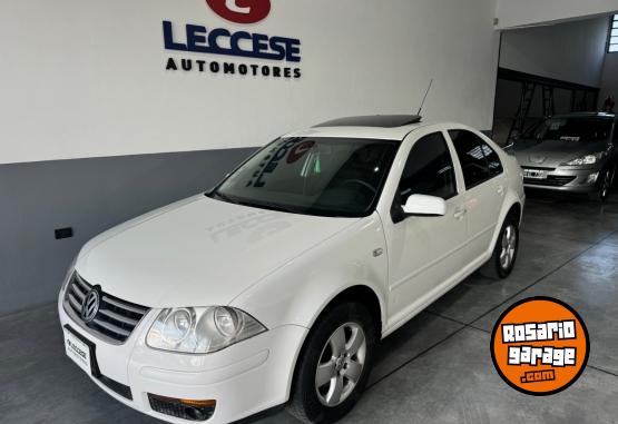 Autos - Volkswagen Bora 2011 Nafta  - En Venta