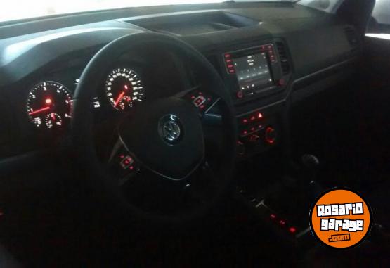 Camionetas - Volkswagen AMAROK CONFORLINE 180HP 2021 Diesel 50000Km - En Venta