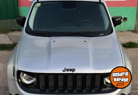 Camionetas - Jeep Renegade 2017 Nafta 107000Km - En Venta