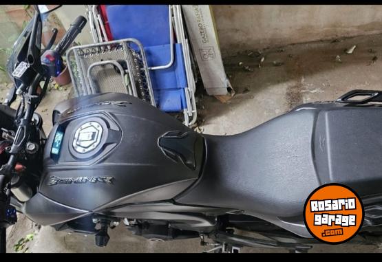 Motos - Bajaj Dominar 400 tourer 2023 Nafta 7000Km - En Venta