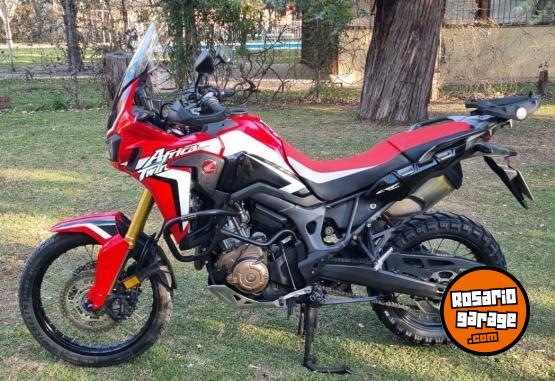 Motos - Honda Africa Twin 2017 Nafta 30000Km - En Venta