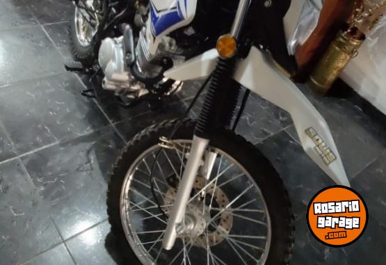 Motos - Motomel 150 2024 Nafta 2600Km - En Venta