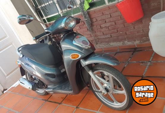 Motos - Kymco People 150 2014 Nafta 14000Km - En Venta