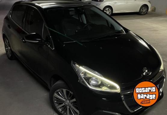 Autos - Peugeot Feline 2017 Nafta 75000Km - En Venta