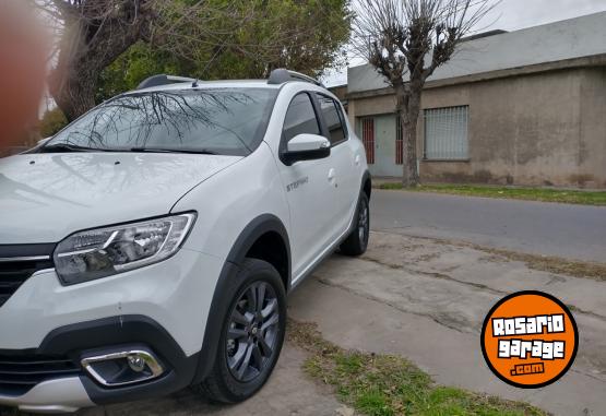 Autos - Renault Stepway 2023 Nafta 12000Km - En Venta