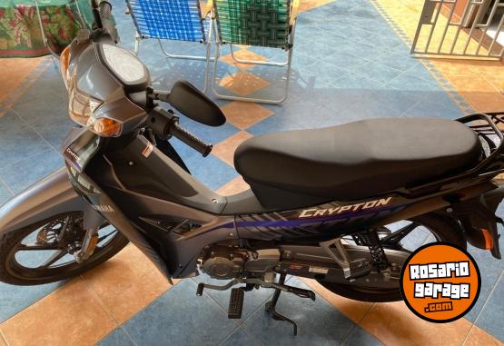 Motos - Yamaha Crypton 2023 Nafta 6200Km - En Venta