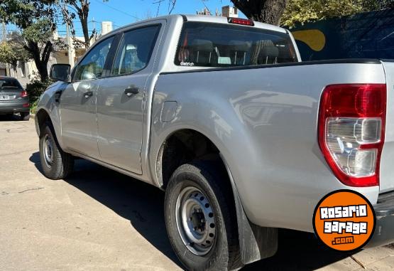 Camionetas - Ford Ranger 2018 Diesel 150000Km - En Venta