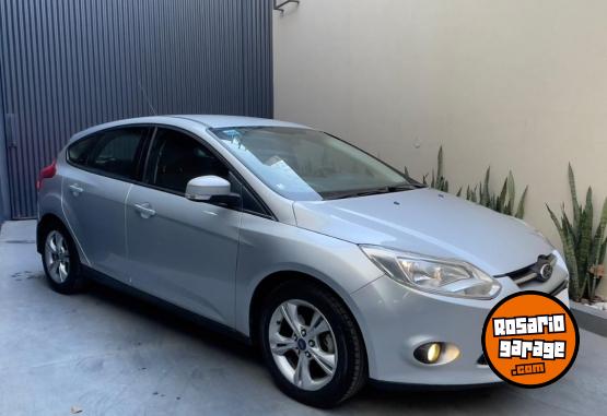 Autos - Ford Focus S 5 ptas 2015 Nafta 128000Km - En Venta