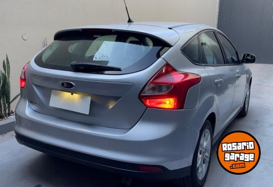 Autos - Ford Focus S 5 ptas 2015 Nafta 128000Km - En Venta