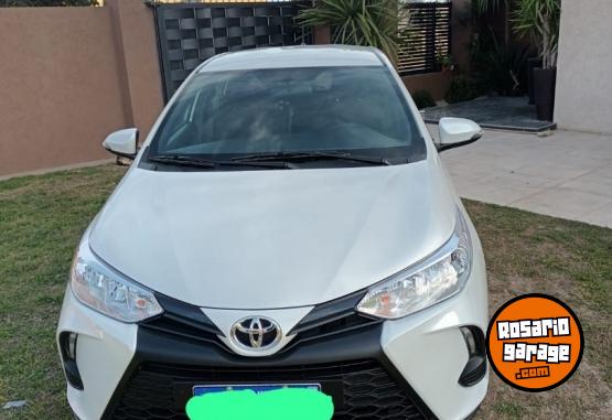 Autos - Toyota Yarias XS 2024 Nafta 1400Km - En Venta