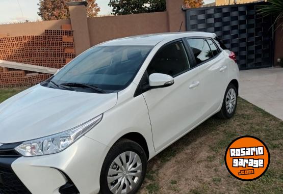 Autos - Toyota Yarias XS 2024 Nafta 1400Km - En Venta