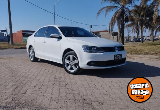 Autos - Volkswagen Vento 2.0 TDI luxury 2011 Diesel 175000Km - En Venta