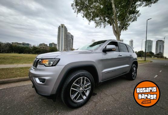 Camionetas - Jeep Grand Cherokee 2017 Nafta 112000Km - En Venta