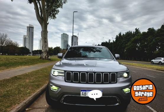 Camionetas - Jeep Grand Cherokee 2017 Nafta 112000Km - En Venta