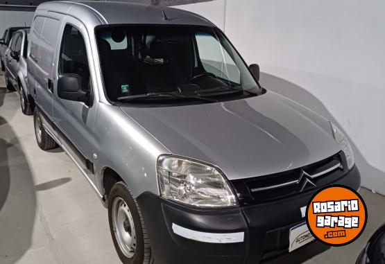 Utilitarios - Citroen BERLINGO 2018 Diesel 1Km - En Venta