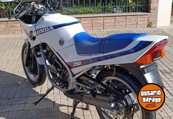 Motos - Honda VT 250f 1986 Nafta 1111Km - En Venta