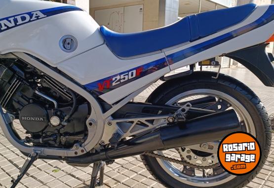 Motos - Honda VT 250f 1986 Nafta 1111Km - En Venta