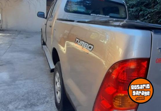 Camionetas - Toyota HILUX 2009 Diesel 247000Km - En Venta