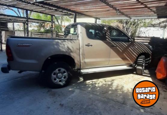 Camionetas - Toyota HILUX 2009 Diesel 247000Km - En Venta