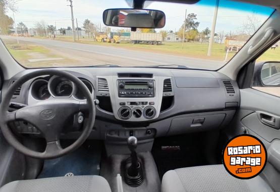 Camionetas - Toyota Hilux 2.5 4x2 DX 2007 Diesel 291400Km - En Venta