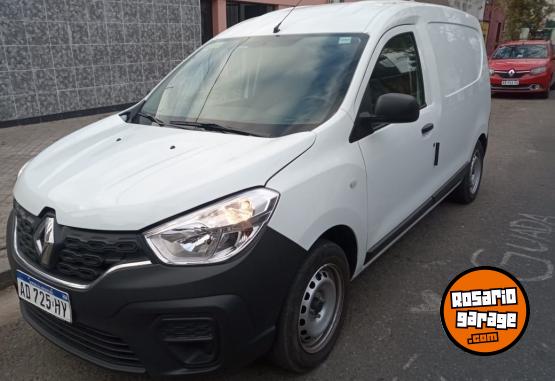 Utilitarios - Renault kangoo 2019 Diesel 34160Km - En Venta