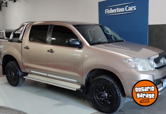 Camionetas - Toyota HILUX 2.5 4X2 DX 2011 Diesel 192000Km - En Venta