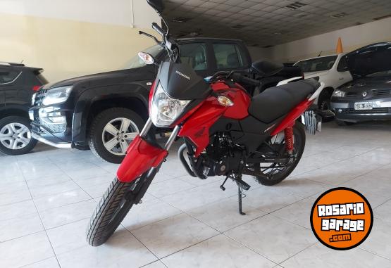 Motos - Honda Twister 125 2022 Nafta 10000Km - En Venta