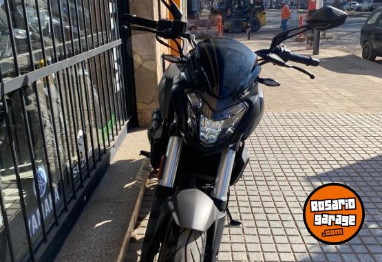 Motos - Bajaj DOMINAR 400 2021 Nafta 10000Km - En Venta