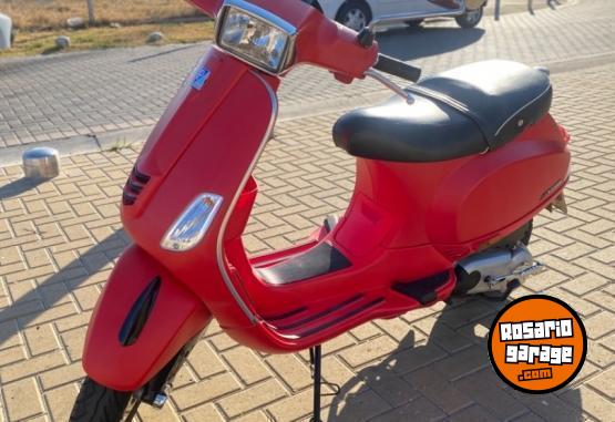 Motos - Vespa SXL 2023 Nafta 8200Km - En Venta