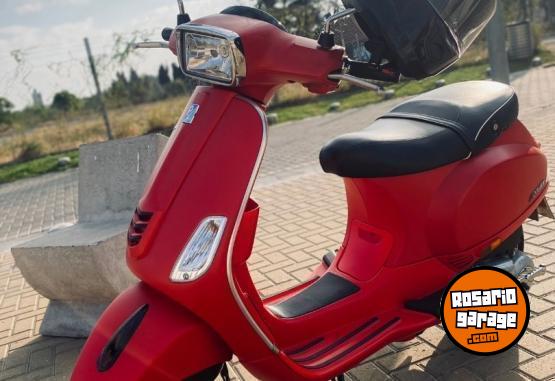 Motos - Vespa SXL 2023 Nafta 8200Km - En Venta