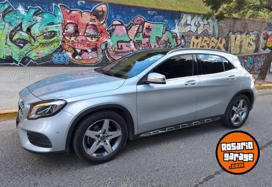 Camionetas - Mercedes Benz GLA 250 AMG 2017 Nafta 40000Km - En Venta