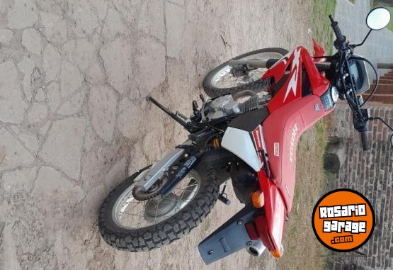 Motos - Honda Xr tornado 2019 Nafta 8200Km - En Venta