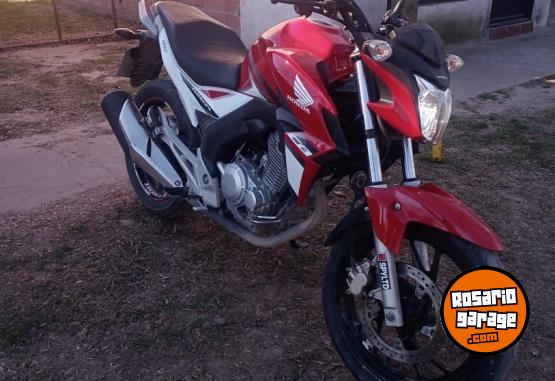 Motos - Honda Cb250 2020 Nafta 23000Km - En Venta