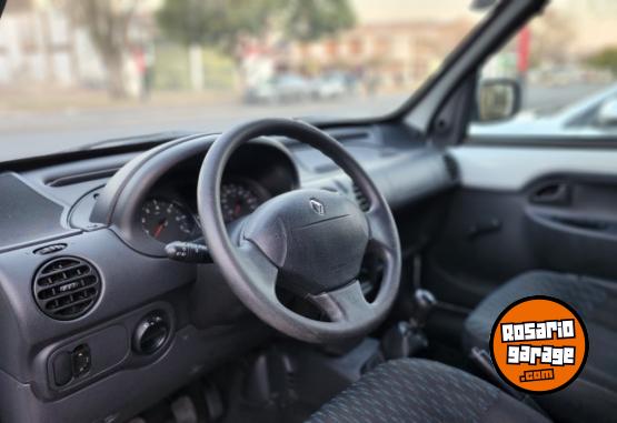 Utilitarios - Renault Kangoo 1.6 CONFORT 1PLC 2017 GNC  - En Venta