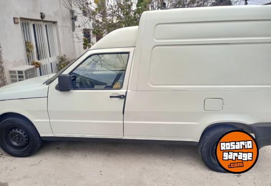 Utilitarios - Fiat Fiorino 2005 Nafta 290000Km - En Venta