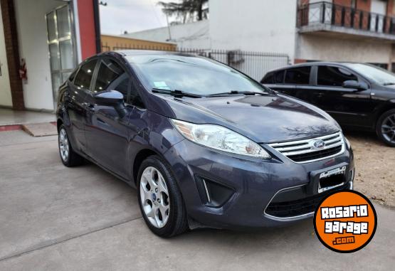 Autos - Ford Fiesta KD 1.6 TREND 4P 2011 Nafta 120000Km - En Venta