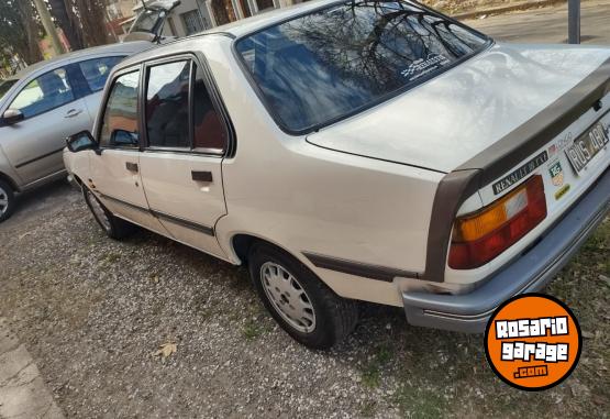 Autos - Renault 18TXE 1988 Nafta 246444Km - En Venta