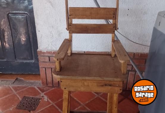 Artculos para beb - Vendo cilla para nene o nena - En Venta