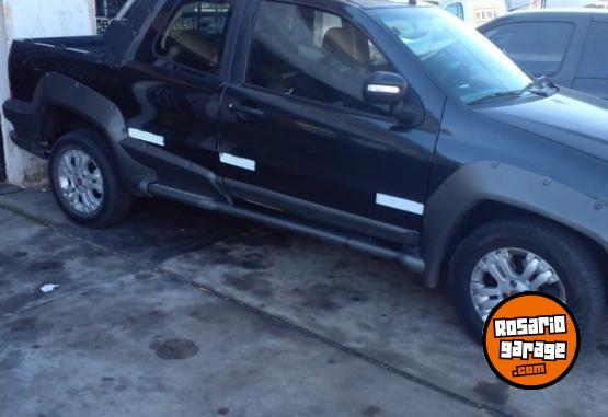 Utilitarios - Fiat Strada 2011 GNC 249000Km - En Venta