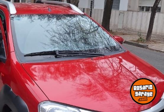 Autos - Toyota ETIOS CROSS 2016 Nafta 28000Km - En Venta