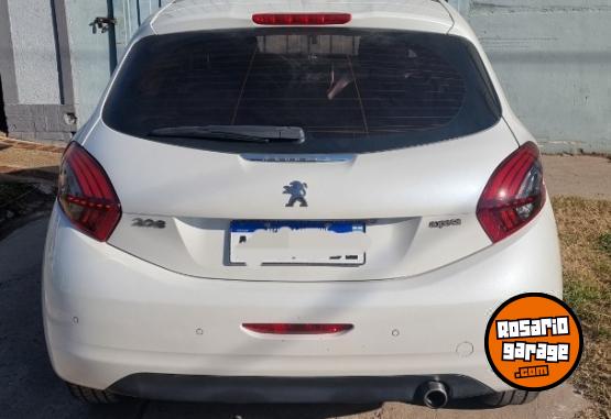 Autos - Peugeot FELINE 208 2017 Nafta 95000Km - En Venta