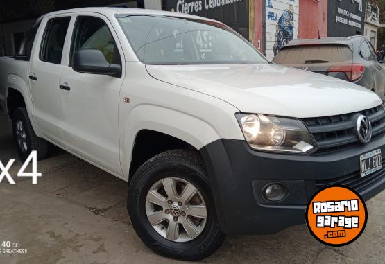 Camionetas - Volkswagen Trendline con CC y levant 2013 Diesel 270000Km - En Venta