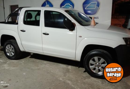 Camionetas - Volkswagen Trendline con CC y levant 2013 Diesel 270000Km - En Venta