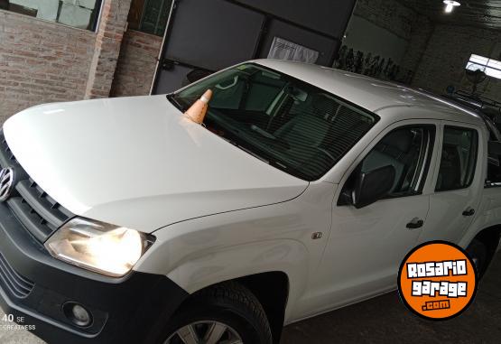 Camionetas - Volkswagen Trendline con CC y levant 2013 Diesel 270000Km - En Venta