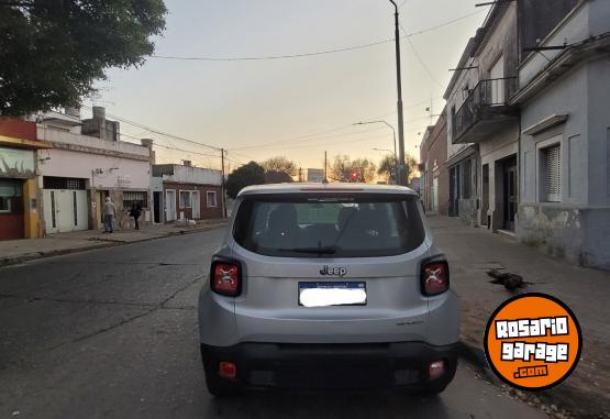 Camionetas - Chrysler Renegade 2017 Nafta  - En Venta