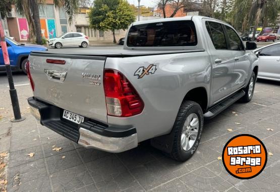 Camionetas - Toyota Hilux 2018 Diesel 120000Km - En Venta