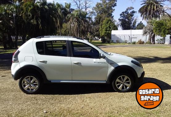 Autos - Renault SANDERO 2015 Nafta 99000Km - En Venta